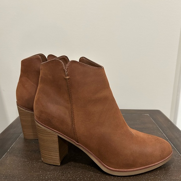 MIA Patton Booties NWOT - Picture 8 of 10